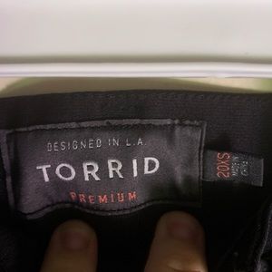 Torrid black distressed skinny jeans